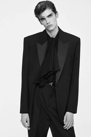 サンローラン(Saint Laurent) 2025年春夏メンズコレクション  - 写真33