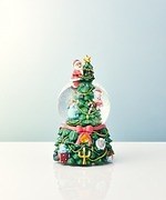 伊勢丹新宿店にスノードーム集結、雪が舞うクリスマスの街＆回転式メリーゴーランド｜写真1