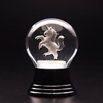 伊勢丹新宿店にスノードーム集結、雪が舞うクリスマスの街＆回転式メリーゴーランド｜写真5