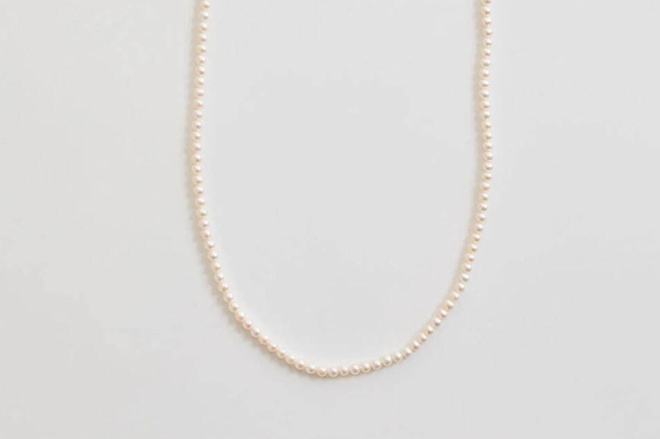 パール(真珠)｜シンゾーンから「カドー」との限定ジュエリー、“淡水パール連なる”ロングネックレス
