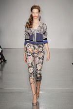 ヴィヴィアン・ウエストウッド レッドレーベル 2015年春夏コレクション - 英国政府に問う民主主義｜写真18