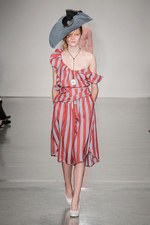 ヴィヴィアン・ウエストウッド レッドレーベル 2015年春夏コレクション - 英国政府に問う民主主義｜写真31