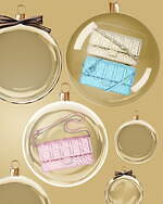 フェンディ24年クリスマスギフト、“おにぎり”ミニバッグやメタリックに煌めくキャンディー型のチャーム｜写真4