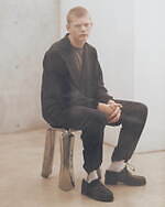 Scye 2025年春夏コレクション - 軽やかな風をはらむクラシカルなテーラリング｜写真29