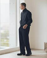 Scye 2025年春夏コレクション - 軽やかな風をはらむクラシカルなテーラリング｜写真42