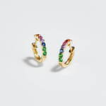 カドー24年クリスマスのおすすめジュエリー、虹色ピアスや“オバケ”モチーフのパールジュエリー｜写真11