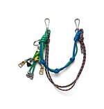 プラダのメンズバッグや“ロボット型”チャームなど新宿に集結、カシミヤ×シルクのマフラーも｜写真3