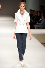 ジュンアシダ(jun ashida)、2011年春夏コレクションを発表｜写真5