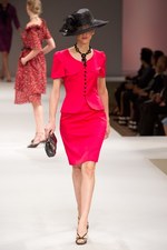 ジュンアシダ(jun ashida)、2011年春夏コレクションを発表｜写真14