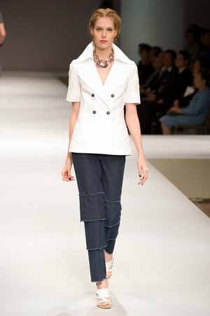 ジュンアシダ(jun ashida)、2011年春夏コレクションを発表｜写真5