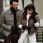 モンクレールから上品ホワイト＆テディ素材のダウンジャケット、名古屋・神戸の限定ストアで販売｜写真9