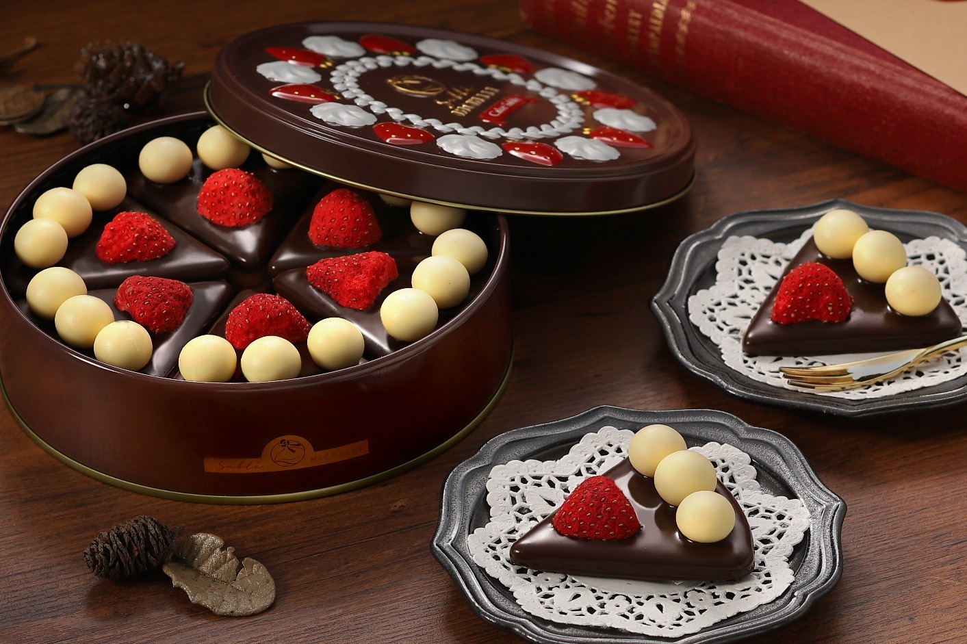 ケーキです★3点★サブレ①&チョコ2枚 top.jpg