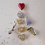 ランバン オン ブルー24年クリスマスジュエリー、夜空に星が浮かぶネックレス＆三日月揺れるピアス｜写真3