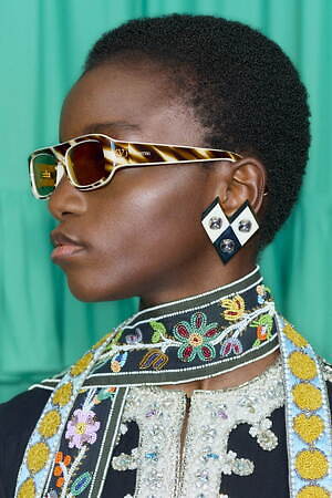 ヴァレンティノ(VALENTINO) 2025年プレフォールウィメンズ&メンズコレクション  - 写真11