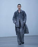 ヨーク 2025年春夏コレクション - 大胆な色の重なり、静謐な風景｜写真25