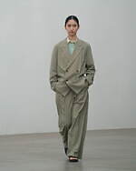 ヨーク 2025年春夏コレクション - 大胆な色の重なり、静謐な風景｜写真45