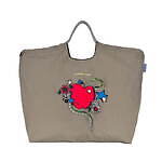 ケイタマルヤマ"幸せ呼び込む"招き猫ラグマット、風呂敷やお香などが銀座三越で｜写真15