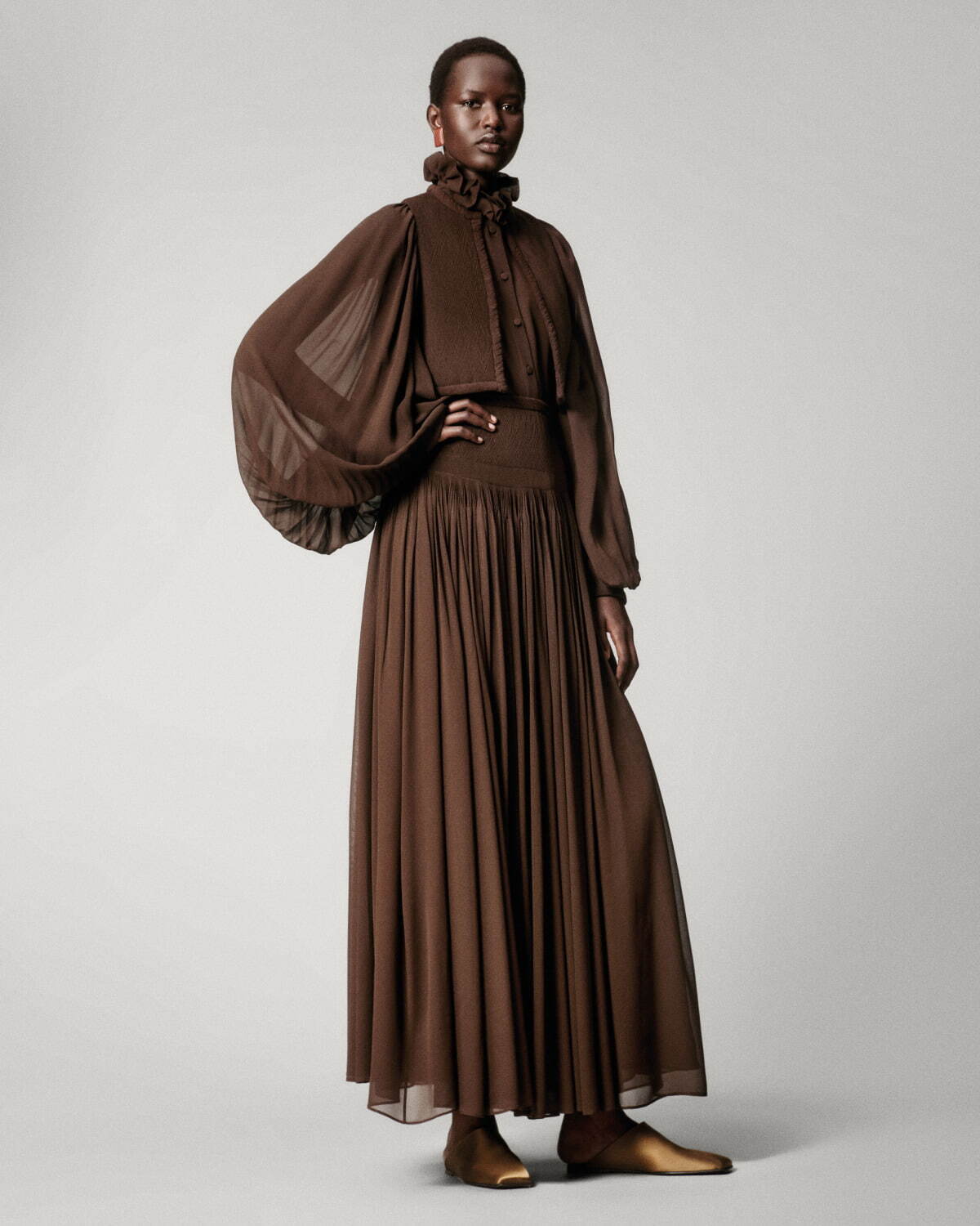 ロロ・ピアーナ(Loro Piana) 2025年春夏ウィメンズコレクション  - 写真17