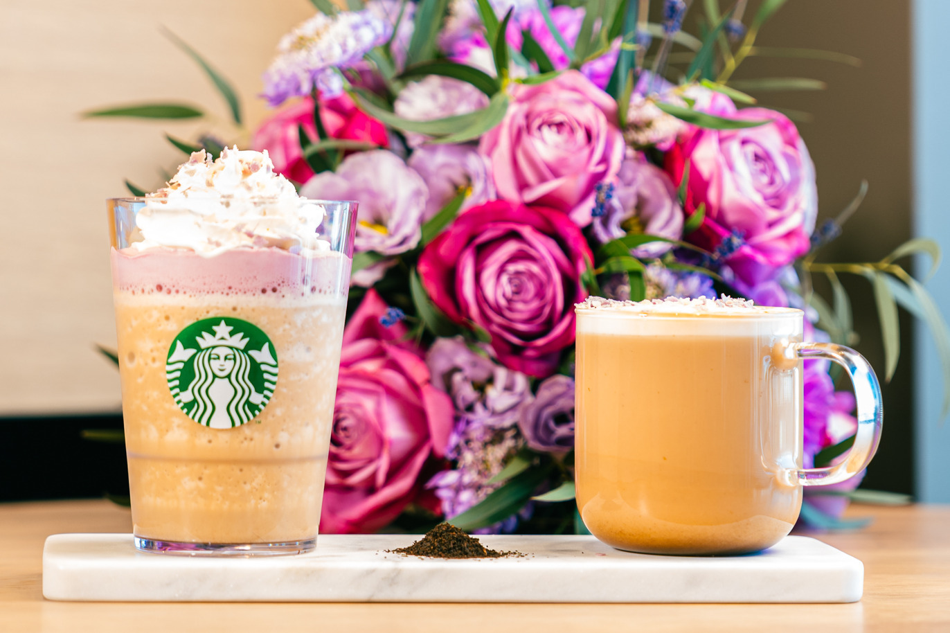 フラペチーノ｜スターバックス新作「ロイヤル アール グレイ ブーケ フラペチーノ」華やかなラベンダーの香り