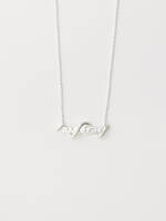 アンブッシュ2025年正月"蛇デザイン"ネックレス、ストーン＆彫りで鱗を再現｜写真2