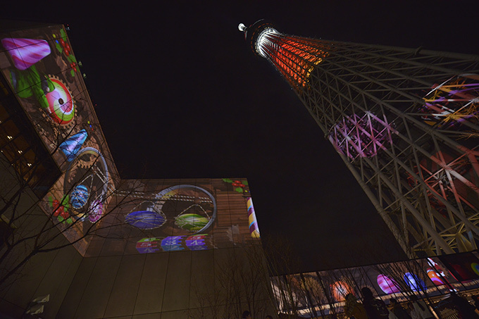 東京スカイツリーが世界一高いクリスマスツリーに！初のプロジェクションマッピングも｜写真7
