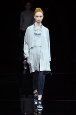 エンポリオ アルマーニ 2015年春夏コレクション - 魅惑のブルーで彩る、モダンなマリンルック｜写真1