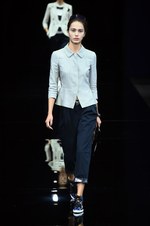 エンポリオ アルマーニ 2015年春夏コレクション - 魅惑のブルーで彩る、モダンなマリンルック｜写真2