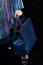 エンポリオ アルマーニ 2015年春夏コレクション - 魅惑のブルーで彩る、モダンなマリンルック｜写真54