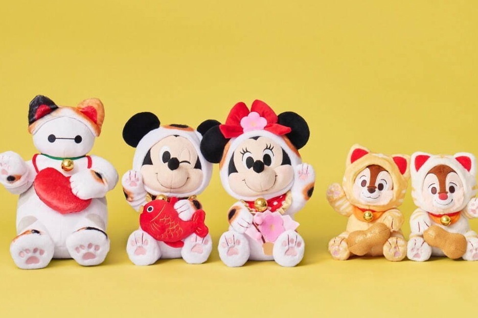 ミニーマウス｜ディズニーストア25年お正月、“猫に扮する”ミッキーのぬいぐるみや新春くじ付きストラップ