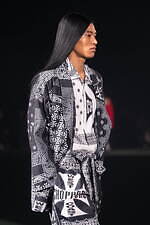 チルドレン・オブ・ザ・ディスコーダンス(Children of the discordance) 砂埃｜写真15