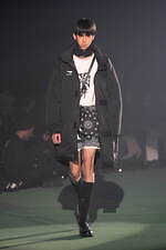 チルドレン・オブ・ザ・ディスコーダンス(Children of the discordance) 砂埃｜写真38