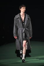 チルドレン・オブ・ザ・ディスコーダンス(Children of the discordance) 砂埃｜写真81