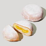 スターバックス冬の新作スイーツ、ロイヤルミルクティーシフォンケーキ＆抹茶あんバターサンド｜写真2