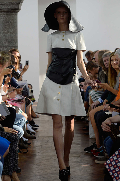 JW アンダーソン(JW Anderson) 2015年春夏ウィメンズコレクション  - 写真1