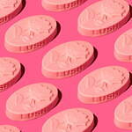 ラッシュ25年バレンタイン限定“苺マカロン型”バブルバー＆チョコレート香るシャワージェル｜写真2