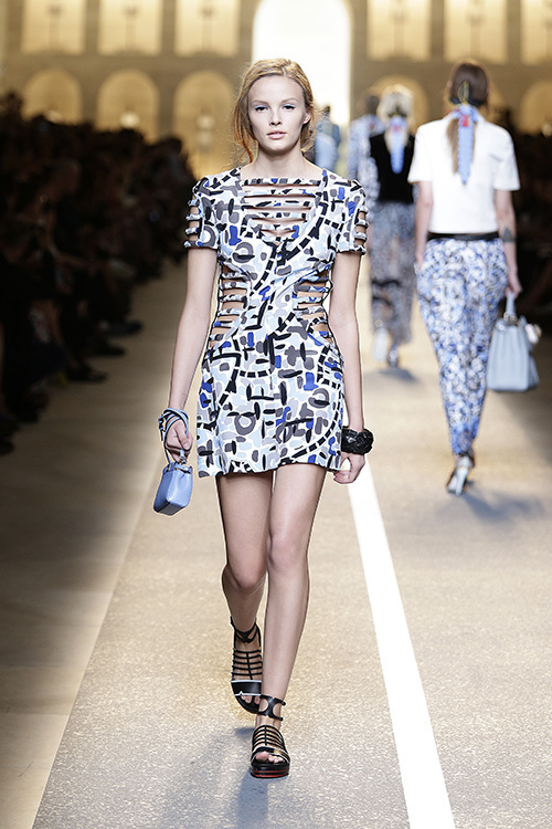 フェンディ(FENDI) 2015年春夏ウィメンズコレクション  - 写真29