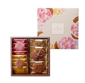 アンテノール2025年バレンタインスイーツ、1人サイズの“ザッハトルテ”を木箱ラッピングで｜写真9