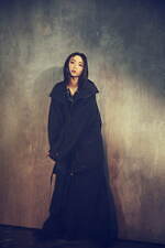 グラウンド ワイ 2025年春夏コレクション - 個性的な素材で楽しむ自由なファッション｜写真21