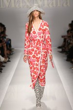 マックスマーラ 2015年春夏コレクション - 美の概念を変える個性的な女性の、斬新なフェミニティ｜写真28