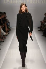 マックスマーラ 2015年春夏コレクション - 美の概念を変える個性的な女性の、斬新なフェミニティ｜写真35