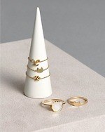 「2025年春ジュエリー＆アクセサリー」おしゃれな新作ネックレスやリング、ご褒美ハイブランドピアス｜写真11