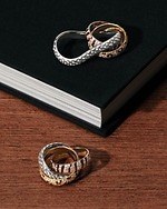 「2025年春ジュエリー＆アクセサリー」おしゃれな新作ネックレスやリング、ご褒美ハイブランドピアス｜写真45