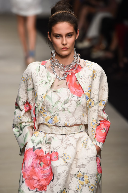 エルマンノ シェルヴィーノ(ERMANNO SCERVINO) 2015年春夏ウィメンズコレクション ディテール - 写真9