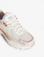 メゾン キツネ“フォックス”モチーフの25年春夏スニーカー、パステルグリーンやビタミンカラーの新色｜写真34