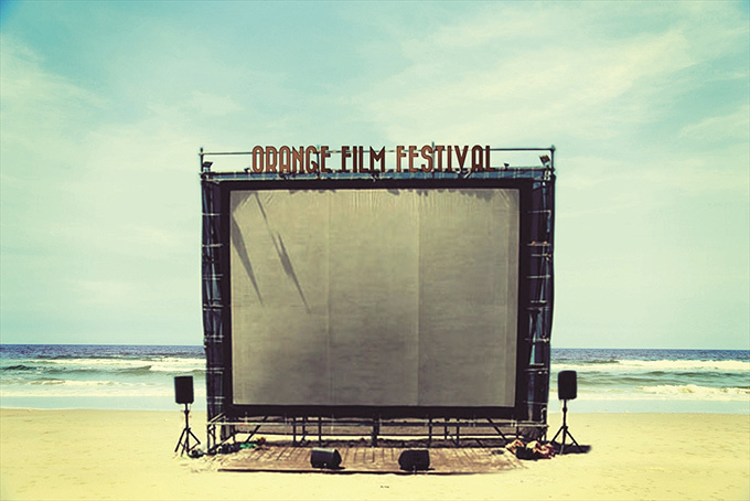 浜辺で楽しめる野外映画祭が愛媛・松山で開催 - スタンド・バイ・ミー、フラガールを上映 | 写真