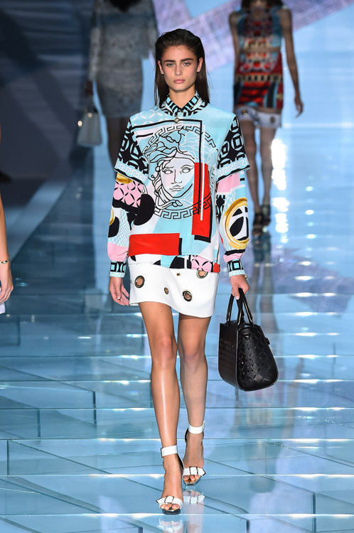 ヴェルサーチェ(VERSACE) 2015年春夏ウィメンズコレクション  - 写真39