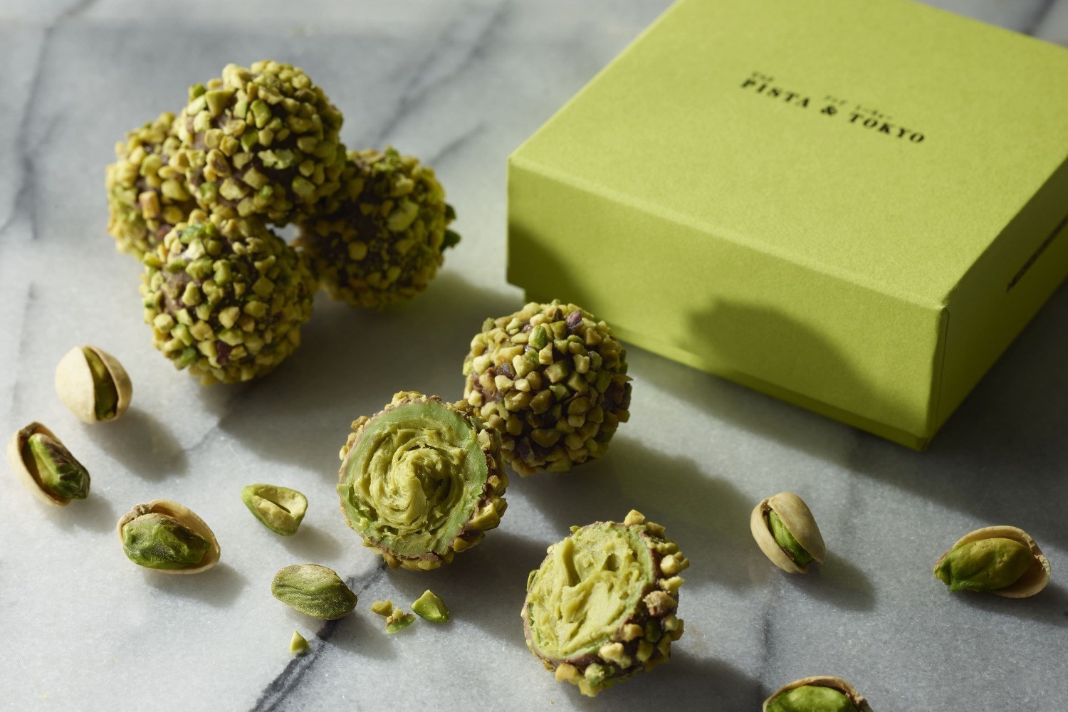 ピスタチオスイーツ｜ピスタチオスイーツ専門店「ピスタアンドトーキョー」刻みピスタチオのバレンタインショコラトリュフ