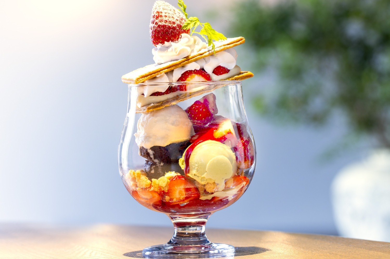 あべのハルカス25年バレンタイン - “花束”のようなチョコパフェ集結、クラフトジン香る生チョコも