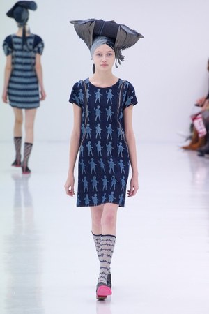 デニムに挑戦！ミントデザインズ(mint designs)、2011年春夏コレクション"Almost Blue"｜写真3