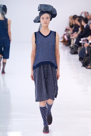 デニムに挑戦！ミントデザインズ(mint designs)、2011年春夏コレクション"Almost Blue"｜写真8